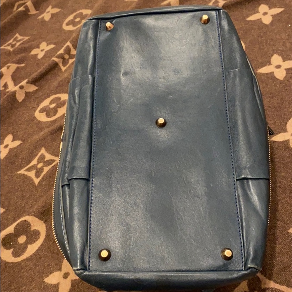Chloe tote - Picture 4 of 8